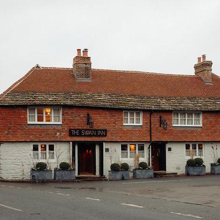 The Swan Inn Fittleworth Exterior photo
