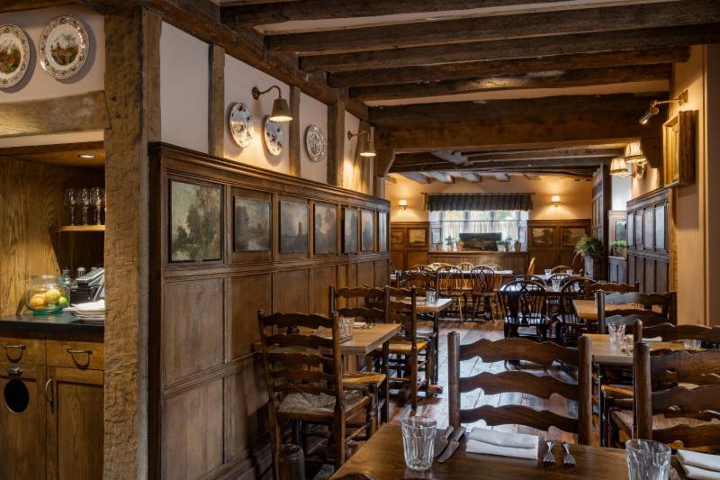 The Swan Inn Fittleworth Exterior photo