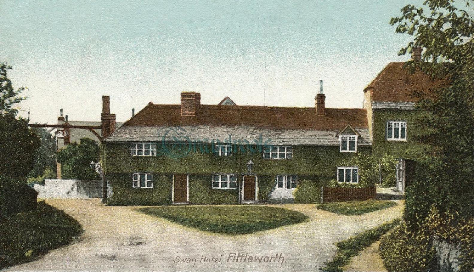 The Swan Inn Fittleworth Exterior photo